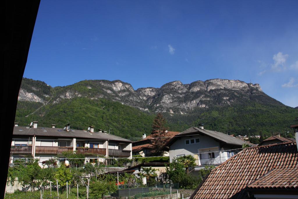 Residence La Terrazza Калдаро Екстериор снимка