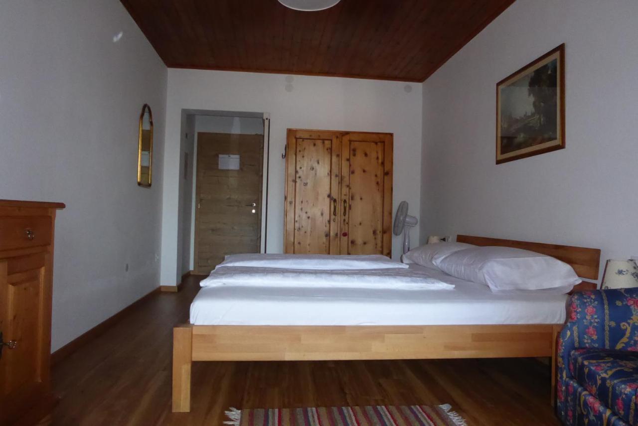 Residence La Terrazza Калдаро Екстериор снимка