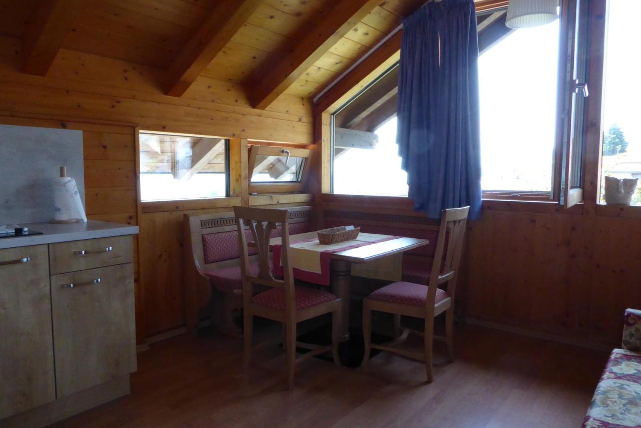 Residence La Terrazza Калдаро Екстериор снимка