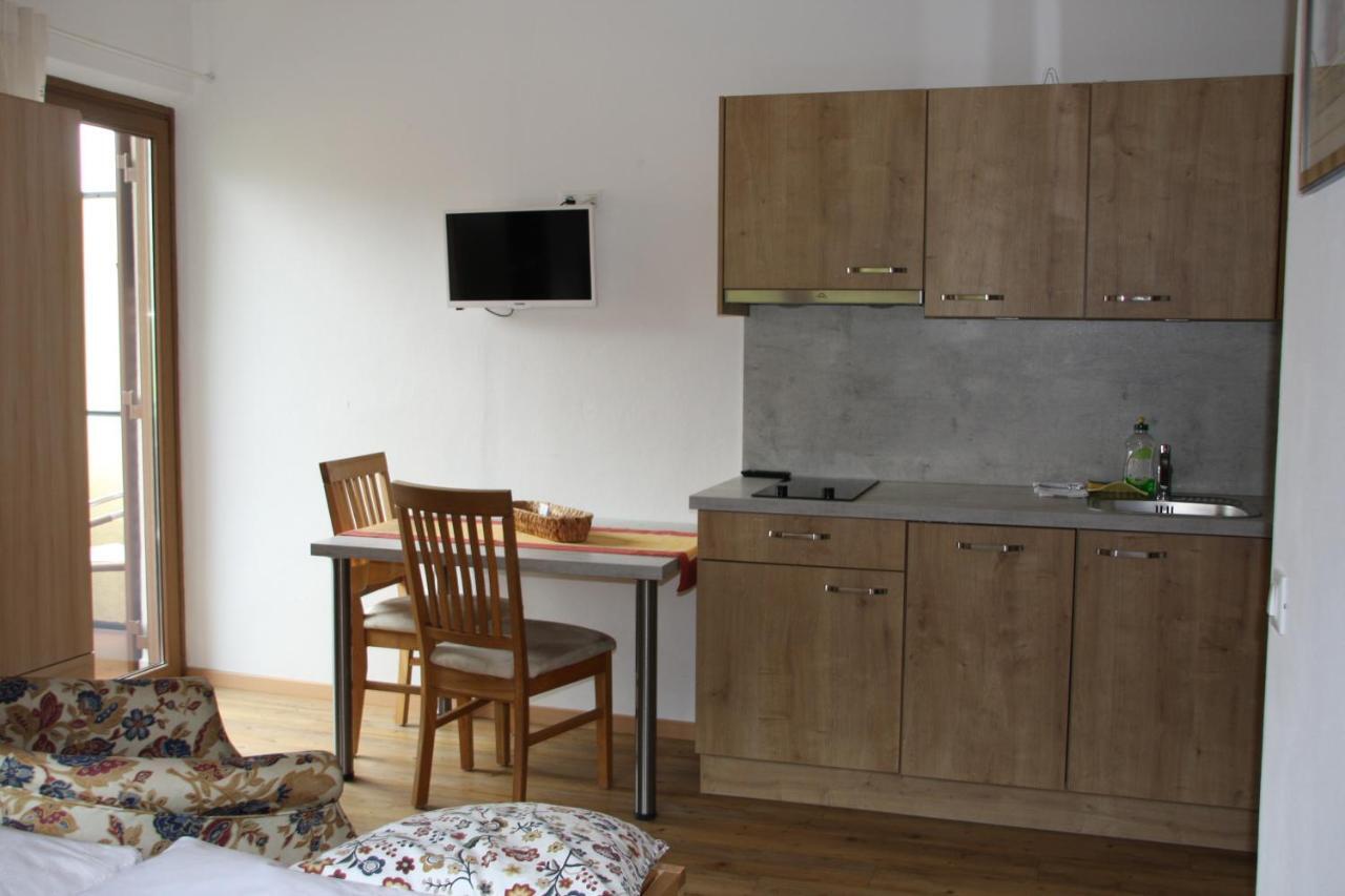 Residence La Terrazza Калдаро Екстериор снимка