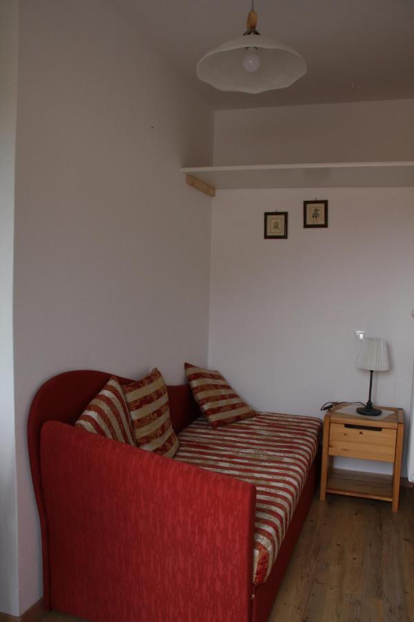 Residence La Terrazza Калдаро Екстериор снимка